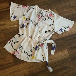 Beautiful floral v-neck blouse